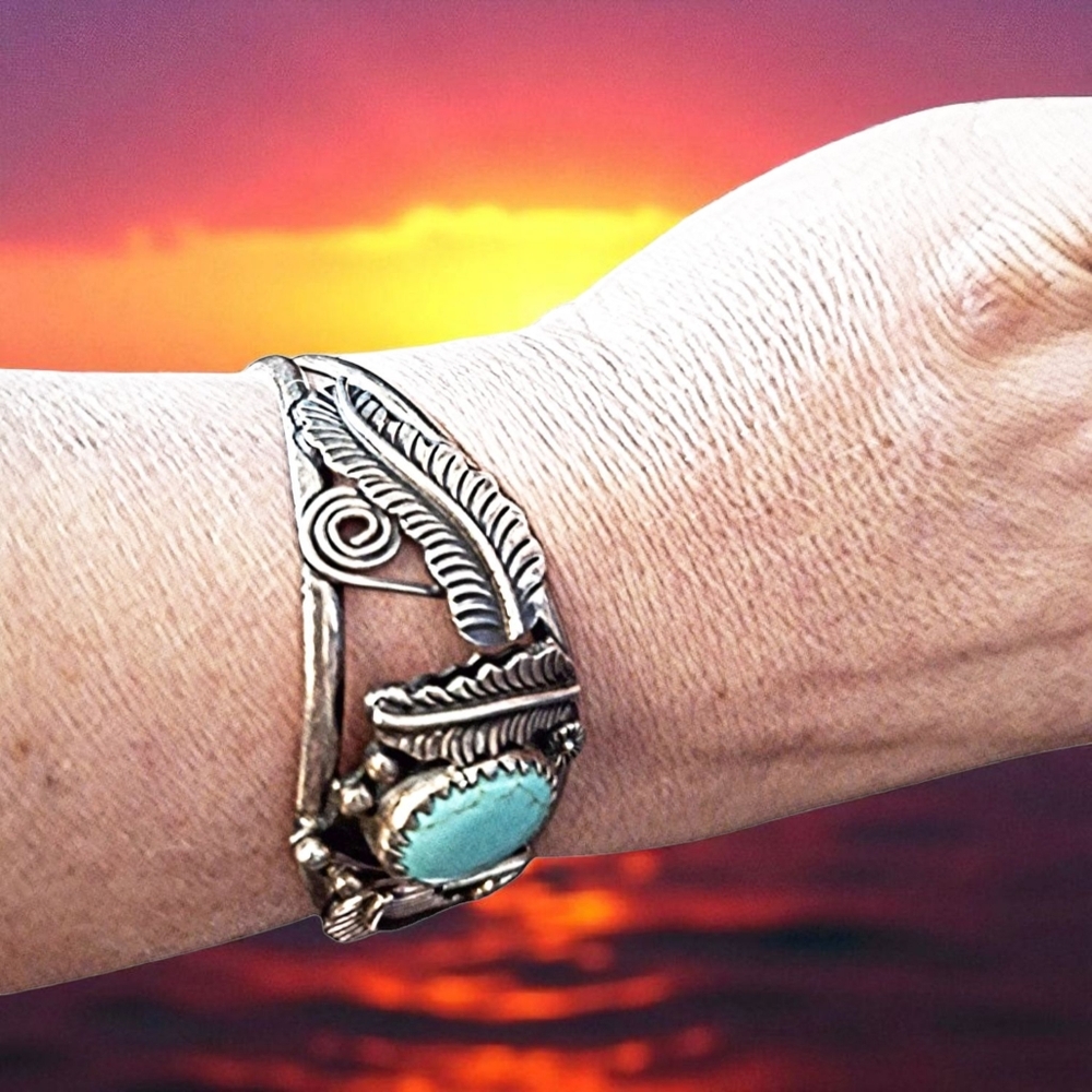 ✨️COPY! TAXCO! Sterling Silver and Howlite Turquoise Cuff Bracelet - Picture 7 of 15